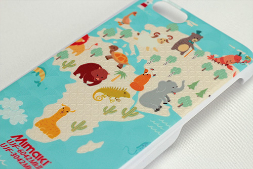 Expression of textures with the clear ink can realize the print for more elaborated design.