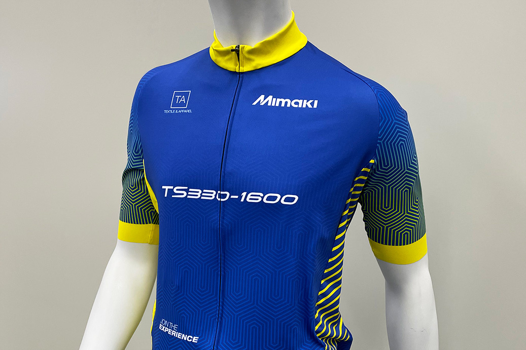 Cycling wear: Fluorescent color clothing (Sublimation transfer printing)