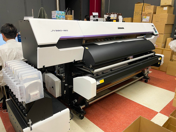 Roll to Roll Eco Solvent Inkjet Printer "JV330-160"